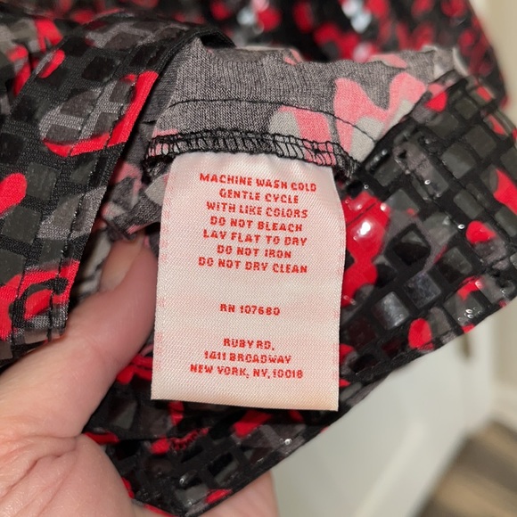 Womens Ruby Rd. Button Down Top - Picture 5 of 6